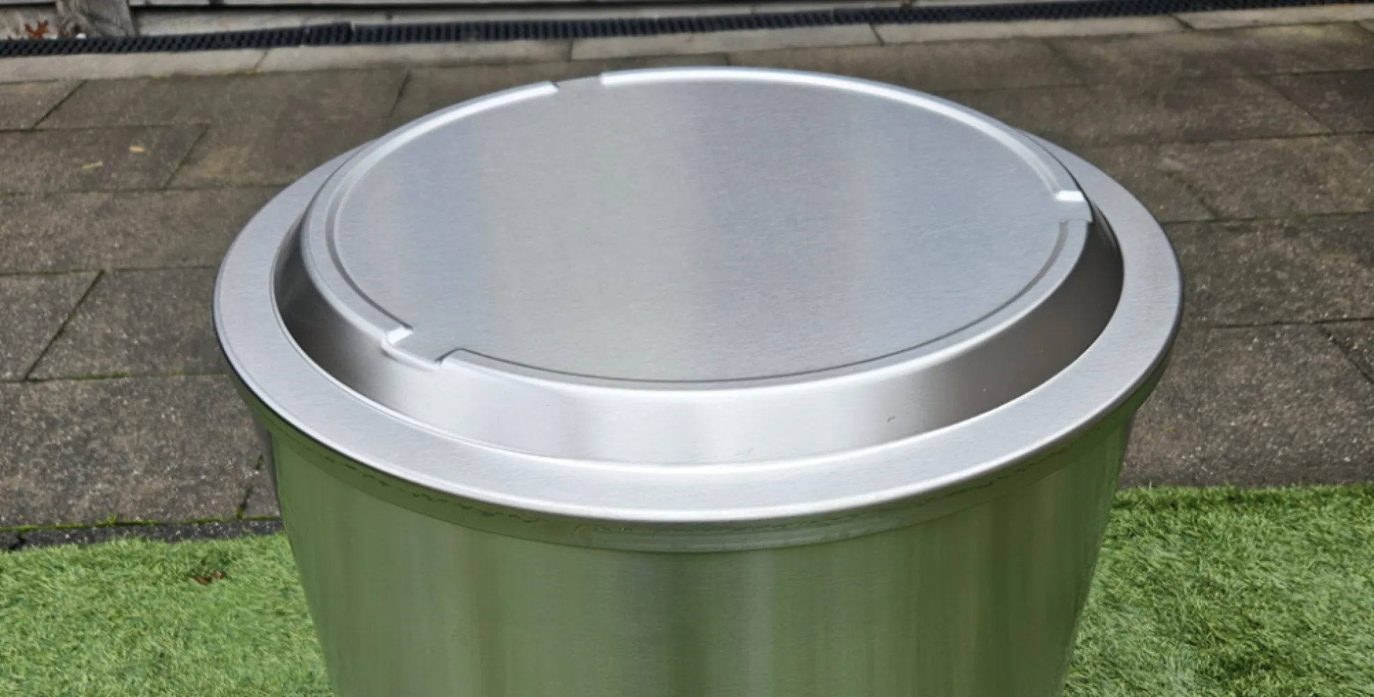 Het verschil tussen een vuurkorf met deksel of vonkenvanger